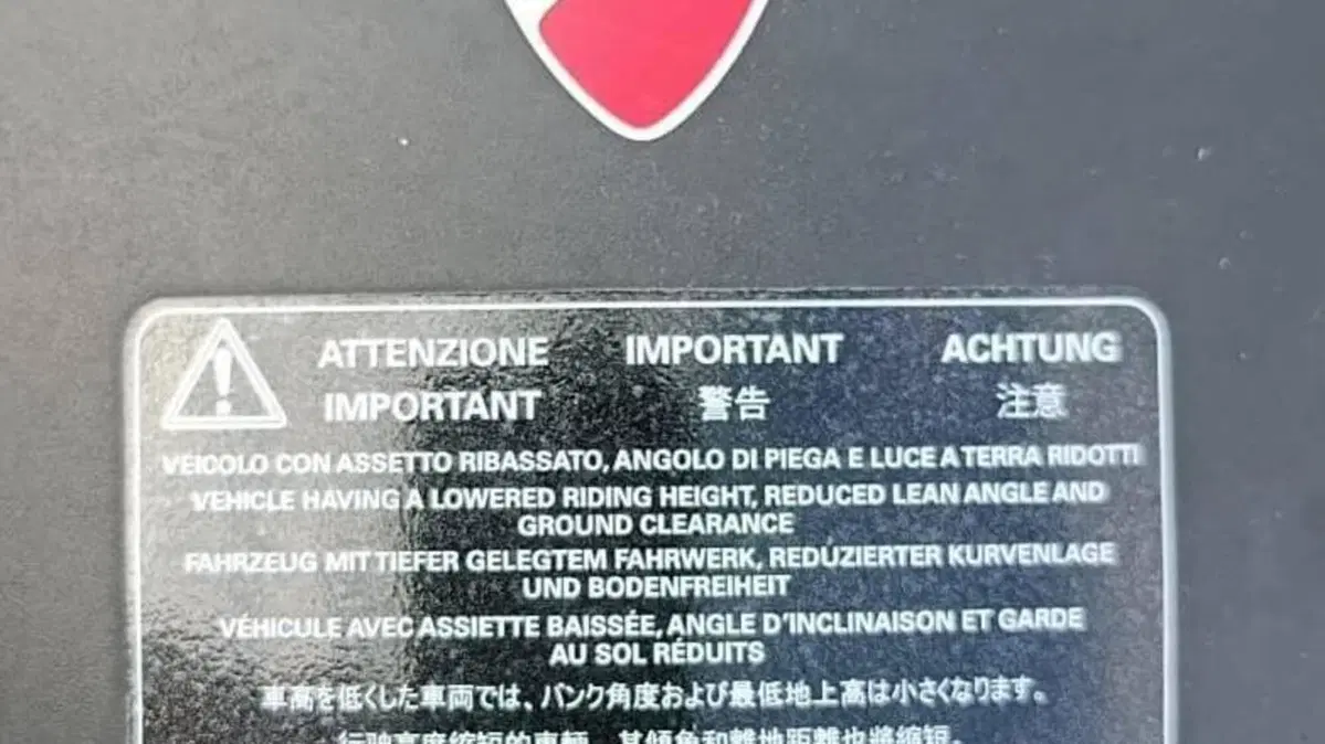 Ducati Hyperstrada 821 (2013 - 15)  (5)