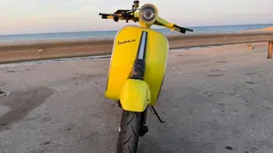Piaggio Vespa 50 R  (10)