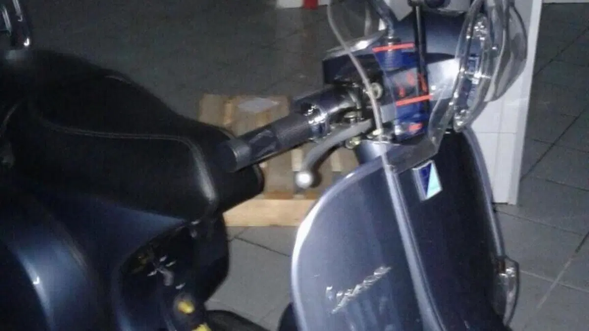 Vespa PX 150 (2010 - 17)  (3)