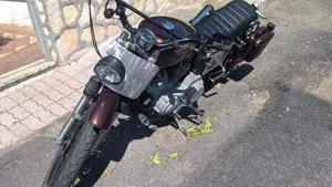Harley-Davidson 883 Standard (2001 - 05) - XL 883 