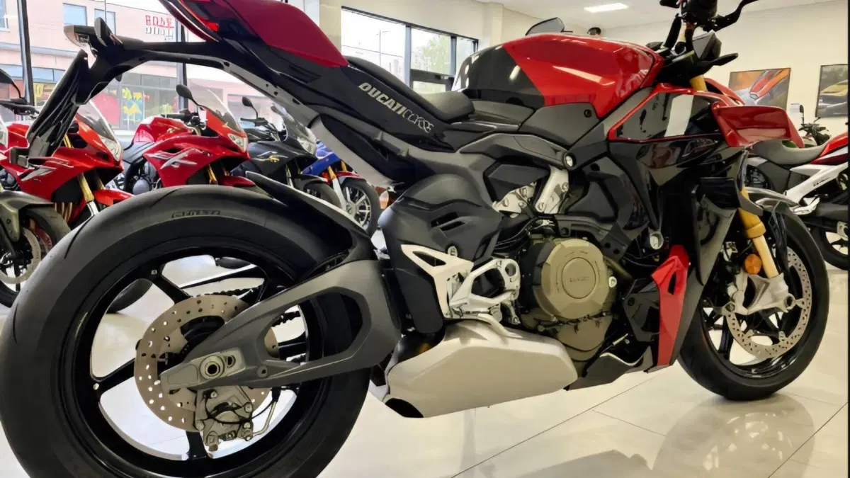 Ducati Streetfighter V4 S 100 (2026)  (2)