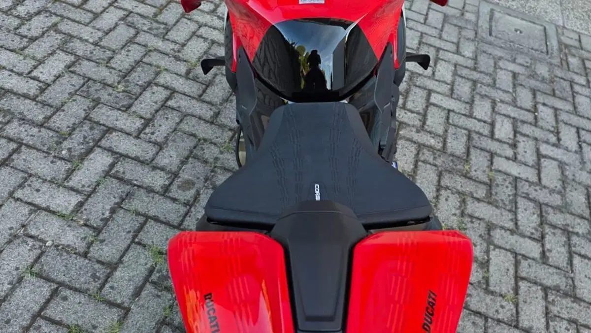 Ducati Streetfighter V4 S 100 (2026)  (12)