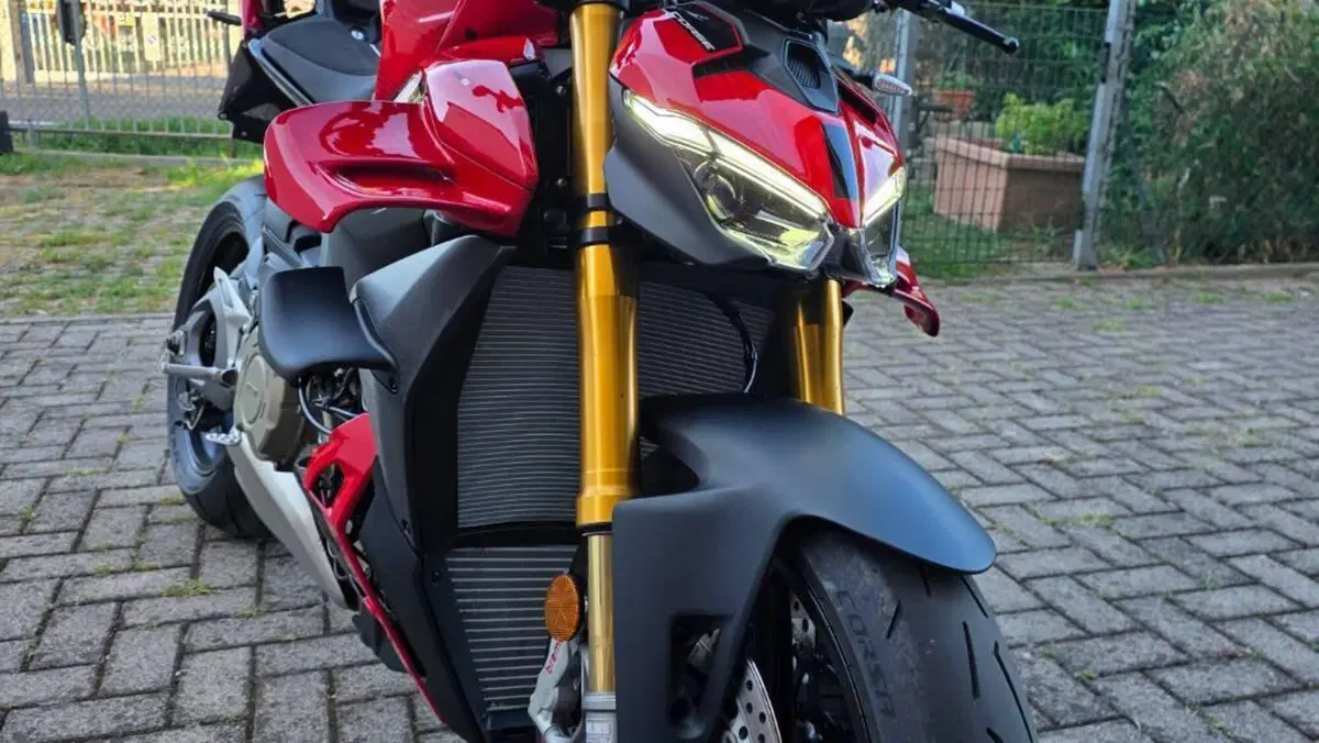 Ducati Streetfighter V4 S 100 (2026)  (14)