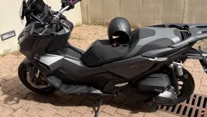 Honda ADV 350 (2022 - 24)  (2)