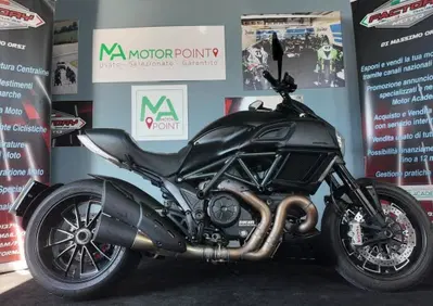 Ducati Diavel 1200 Dark (2012 - 13) - Annuncio 10103852