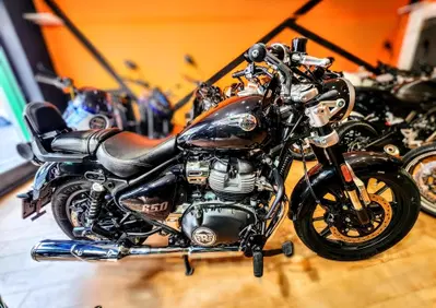 Royal Enfield Super Meteor 650 (2023 - 26) - Annuncio 10103857