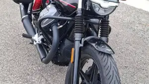 Moto Guzzi V7 Stone Special Edition (2022 - 25) 
