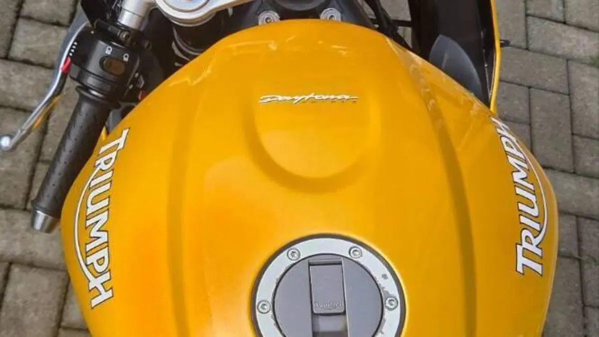 Triumph Daytona 675 (2006 - 08)  (4)