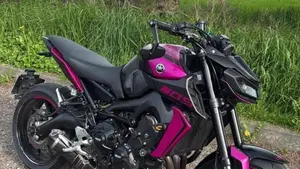 Yamaha MT-09 (2017 - 20)  (2)