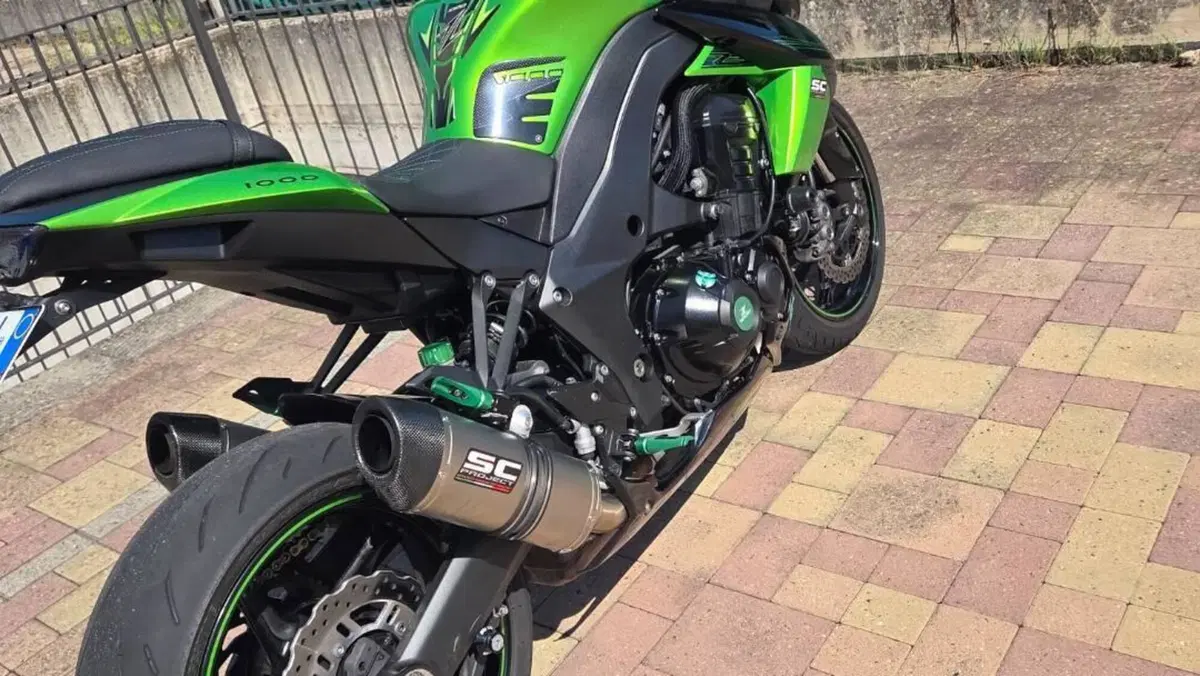 Kawasaki Z 1000 ABS (2010 - 13)  (5)