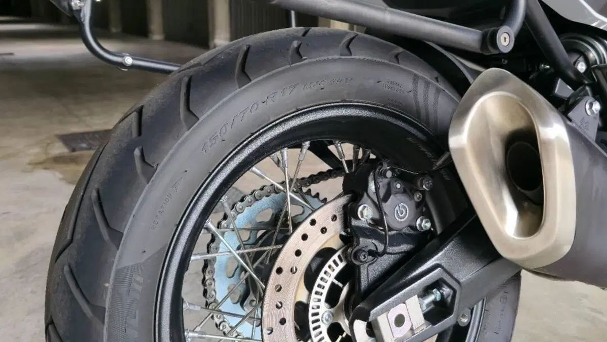 Moto Morini X-Cape 650 (2021 - 26)  (4)