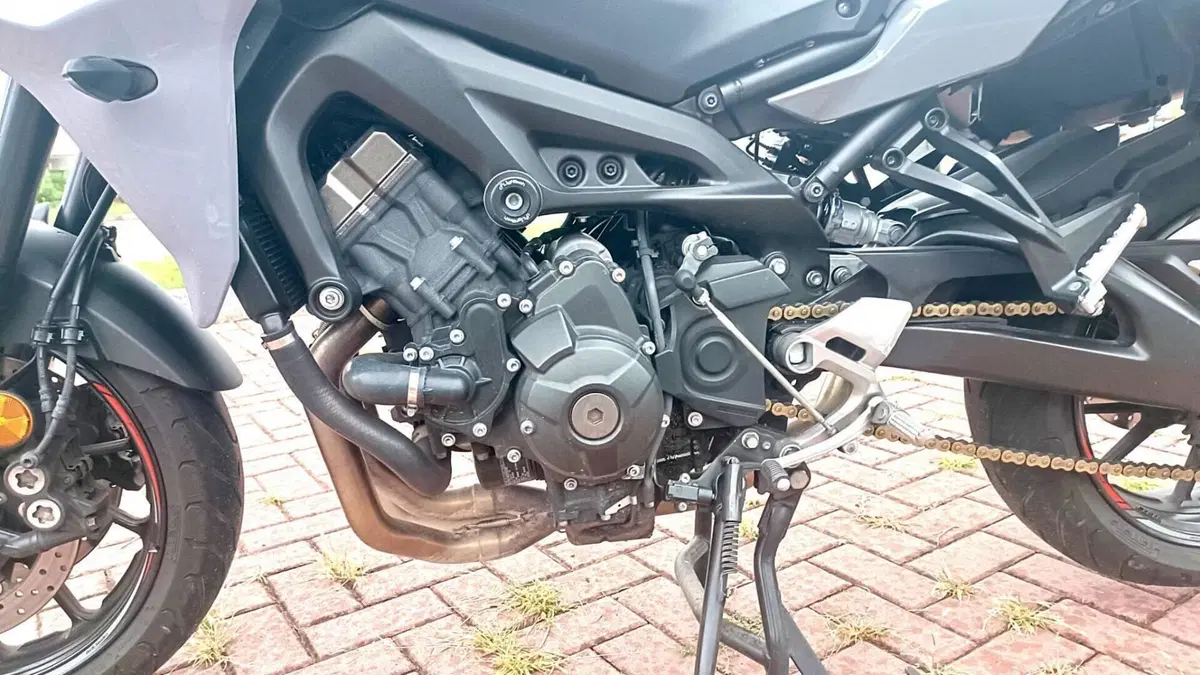 Yamaha Tracer 900 (2018 - 20)  (9)