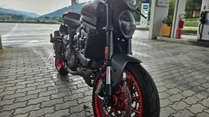 Ducati Monster 937 + (2021 - 25)  (6)