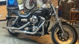 Harley-Davidson 1584 Super Glide Custom (2008 - 13) - FXDC  (16)