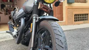 Moto Guzzi V7 III Stone (2017 - 20)  (4)