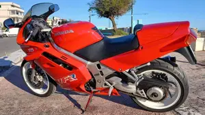 Honda   (2)