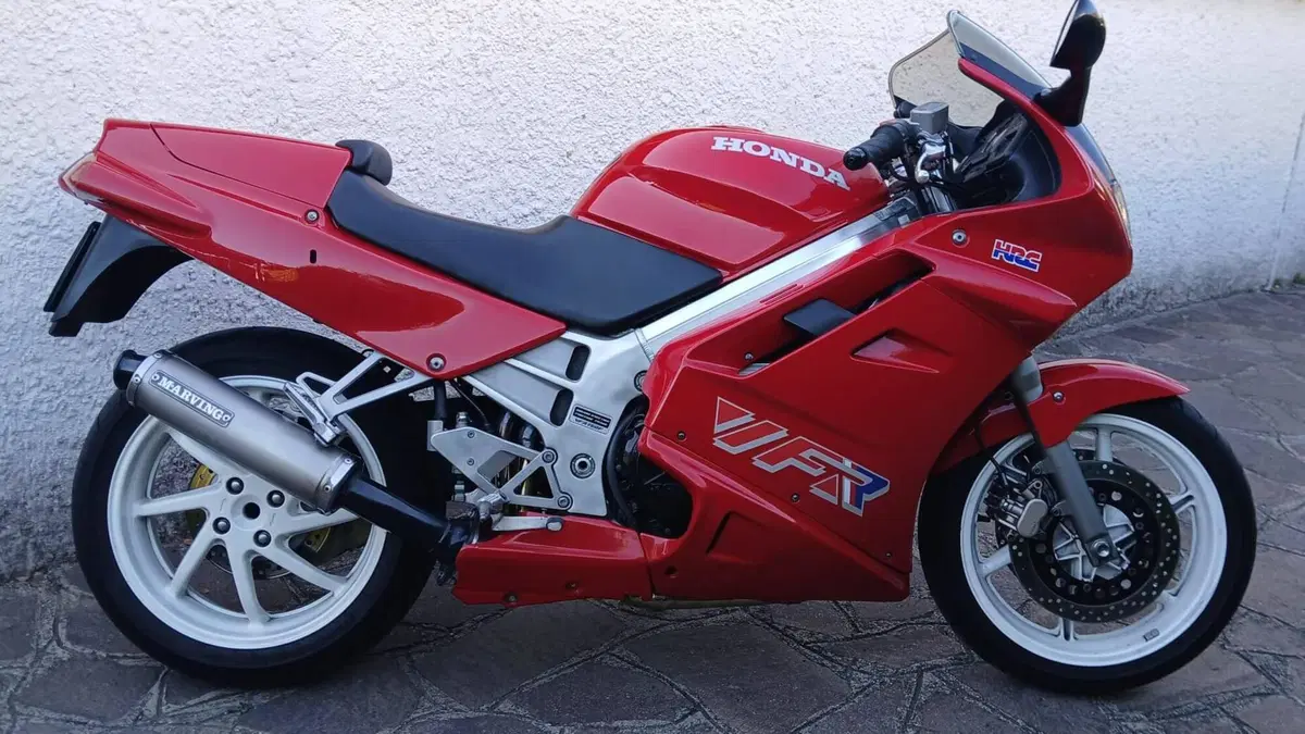 Honda   (4)