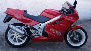 Honda   (4)