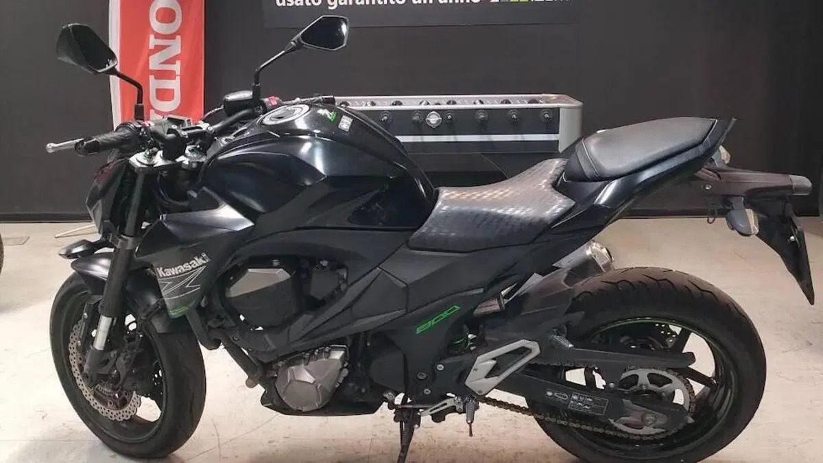 Kawasaki Z 800 e ABS (2012 - 16) 