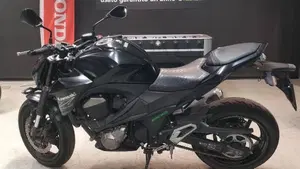 Kawasaki Z 800 e ABS (2012 - 16) 