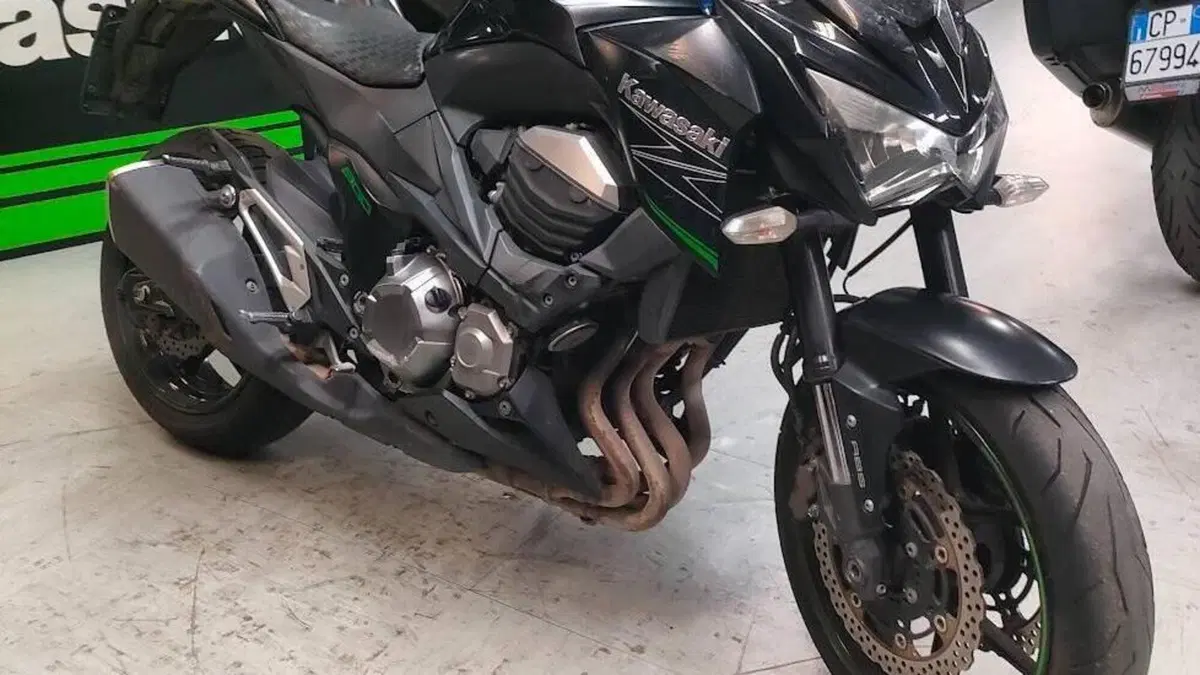 Kawasaki Z 800 e ABS (2012 - 16)  (4)