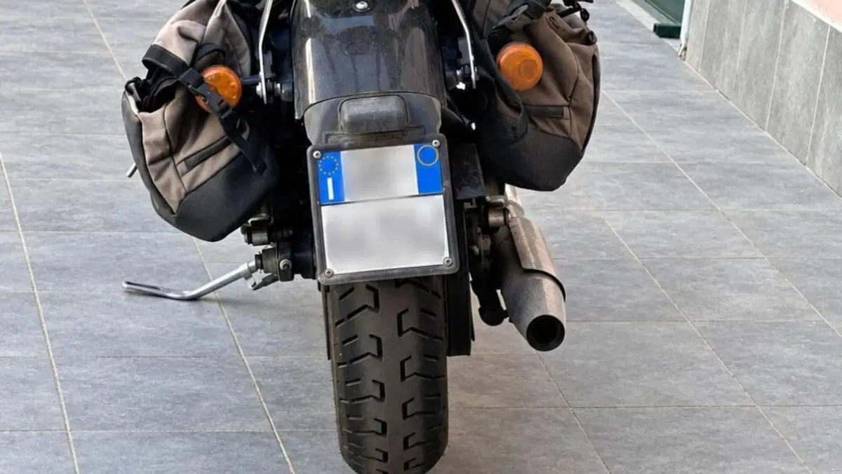 Harley-Davidson 1200 Forty-Eight (2010 - 15)  (2)