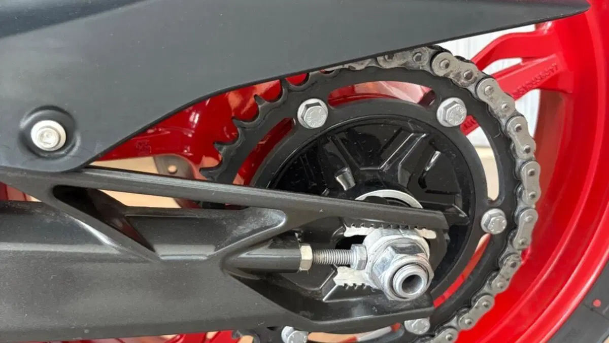 Bmw G 310 R (2021 - 25)  (10)