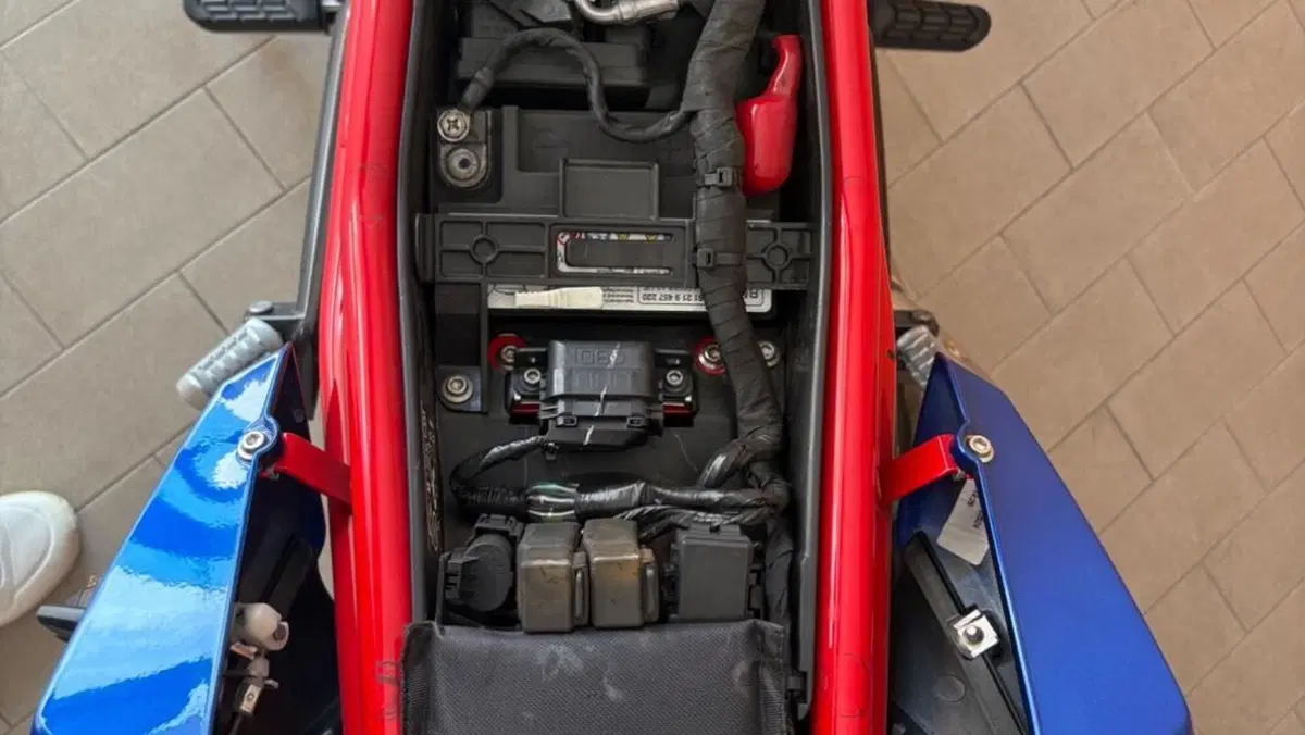 Bmw G 310 R (2021 - 25)  (14)