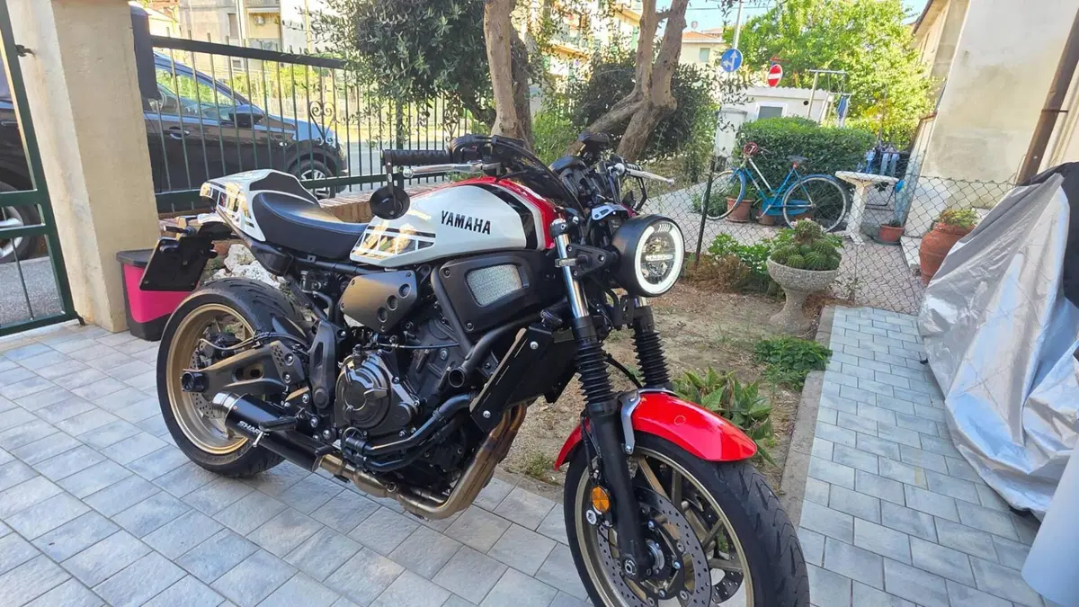 Yamaha XSR 700 (2021) 