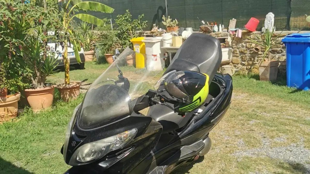 Suzuki Burgman AN 400 (2006 - 07) 