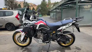 Honda Africa Twin CRF 1000L ABS (2016 - 17)  (3)