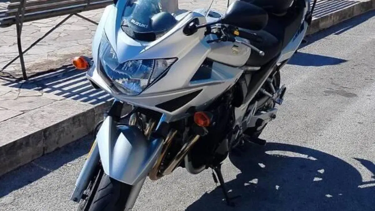 Suzuki GSF 650 Bandit S (2005 - 06)  (2)
