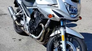 Suzuki GSF 650 Bandit S (2005 - 06)  (3)