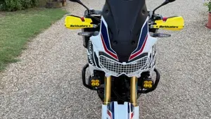 Honda Africa Twin CRF 1000L (2016 - 17)  (7)