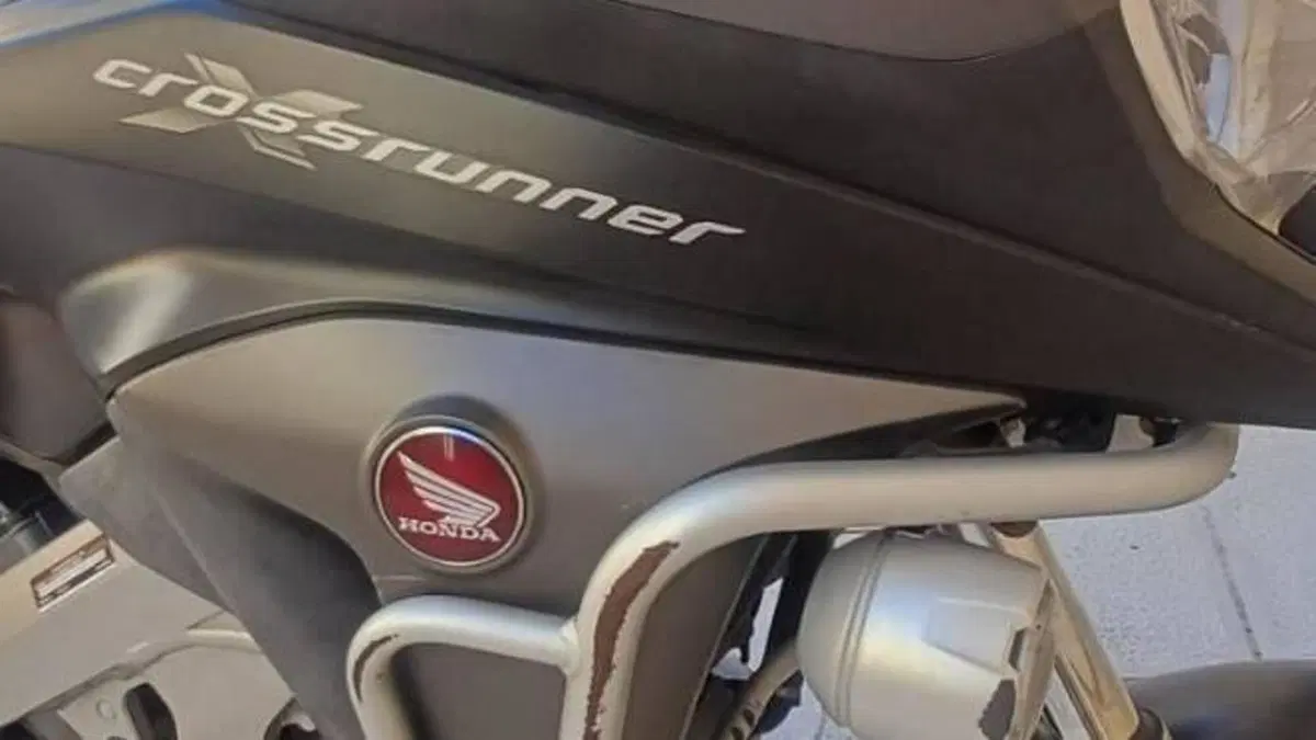 Honda Crossrunner Travel Edition ABS (2015 - 18)  (3)