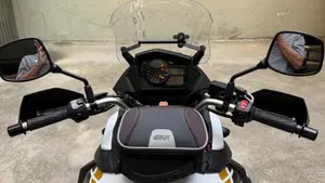 Suzuki V-Strom 650XT (2021 - 25)  (6)