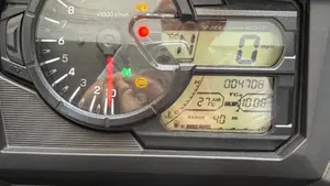 Suzuki V-Strom 650XT (2021 - 25)  (9)