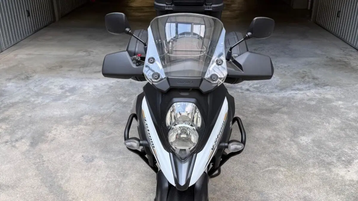 Suzuki V-Strom 650XT (2021 - 25)  (10)