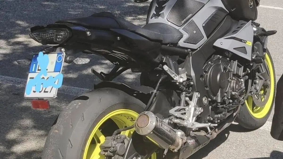 Yamaha MT-10 (2017 - 20)  (4)