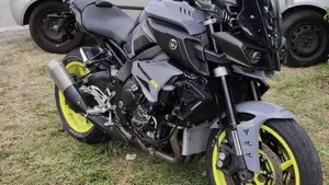 Yamaha MT-10 (2017 - 20)  (7)