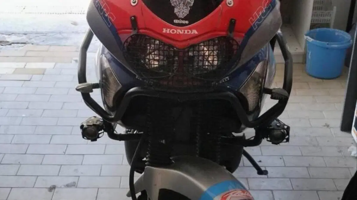 Honda Transalp XL 650V (2005 - 06) 