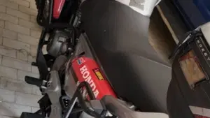 Honda Transalp XL 650V (2005 - 06)  (2)