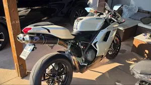 Ducati 848 (2007 - 13)  (5)