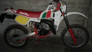 Aprilia   (2)