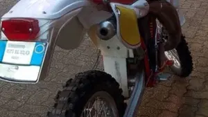 Aprilia   (7)