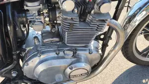 Suzuki   (5)