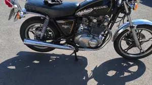Suzuki   (6)