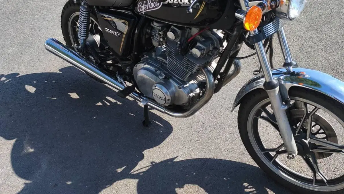 Suzuki   (7)
