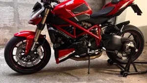 Ducati Streetfighter 848 (2011 - 15)  (2)