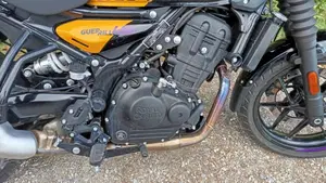 Royal Enfield Guerrilla 450 (2024 - 26)  (4)
